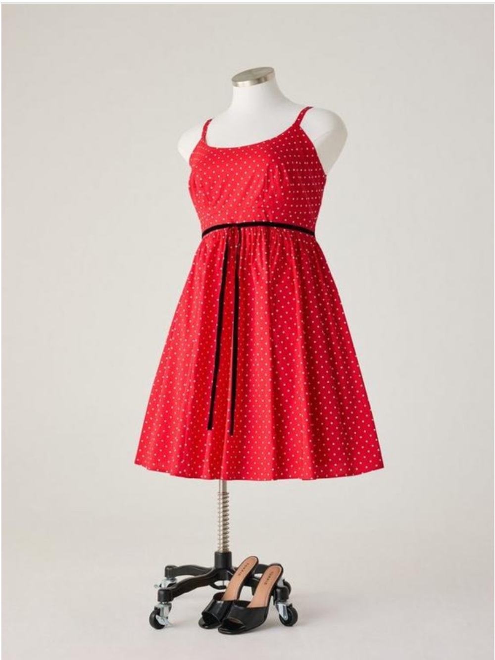Torrid Retro Chic Belted Swing Dress Size 00 Midnight Dots Red Cotton NWT